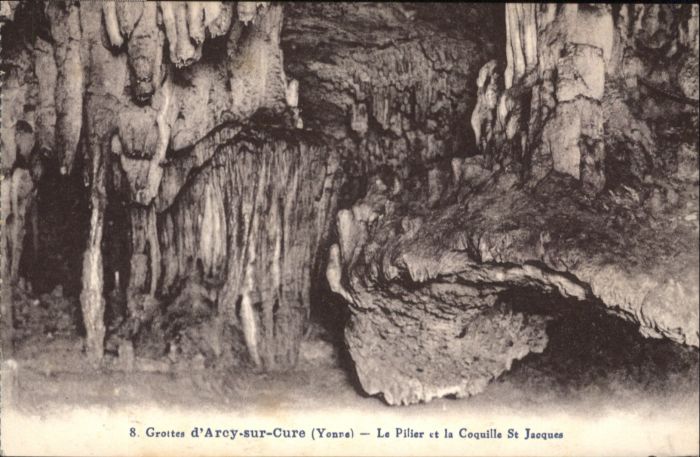 Arcy-sur-Cure Yonne Höhle Grotte Pilier Coquille St. Jacque