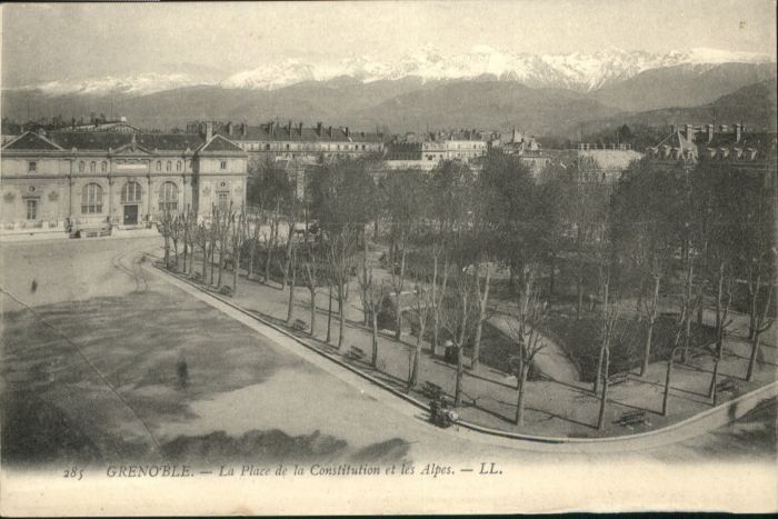 Grenoble Place Constitution