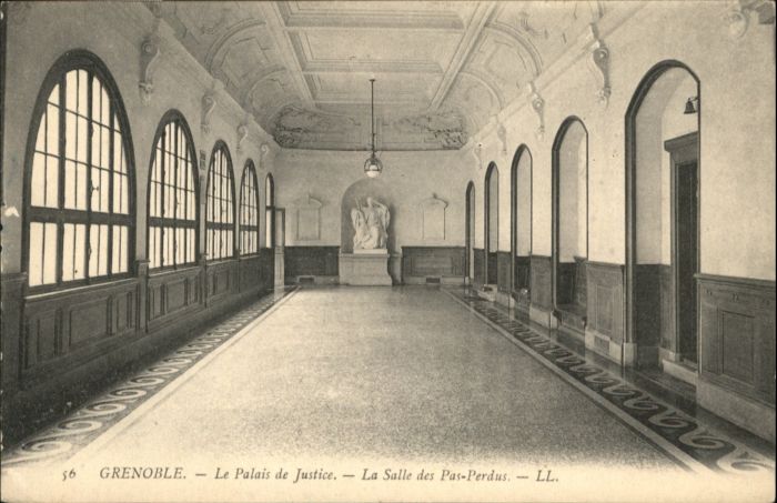 Grenoble Palais Justice Justiz Salle Pas-Perdus