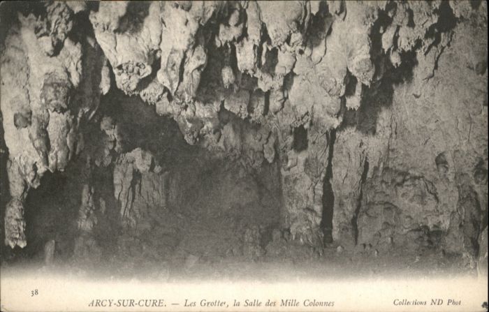 Arcy-sur-Cure Yonne Höhle Grotte Salle Mille Colonnes