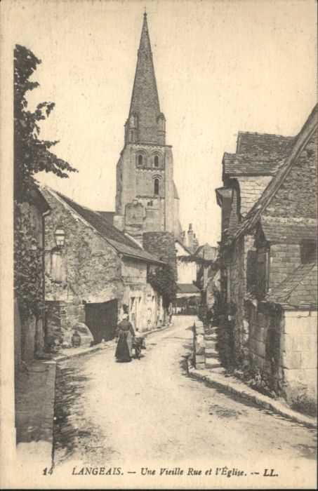 Langeais Rue Eglise