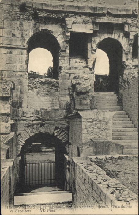 Nimes Arenes