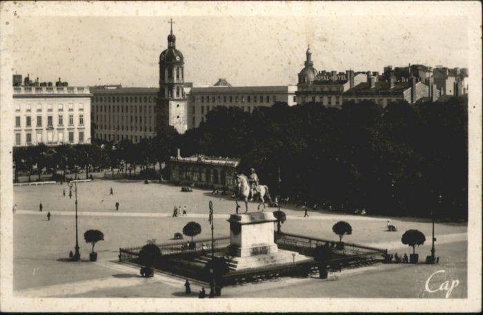 Lyon France Lyon Place Bellecour Nouvel Hotel des P