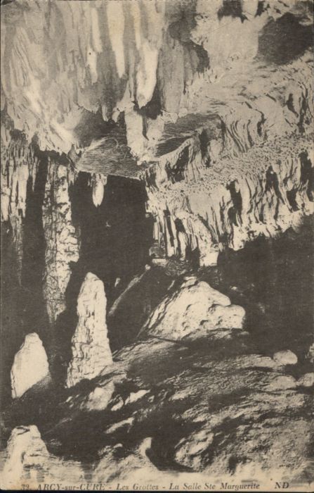 Hoehlen Caves Grottes Grotte Arcy-sur-Cure Höhle Grotte