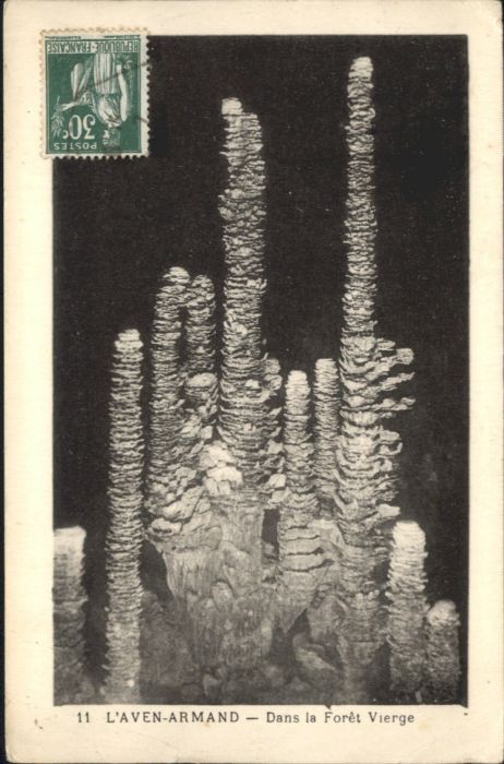 Hoehlen Caves Grottes Grotte Aven Armand Höhle Grotte