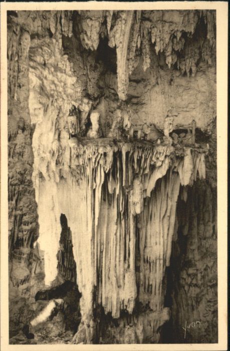Hoehlen Caves Grottes Grotte Demoiselles Höhle Grotte