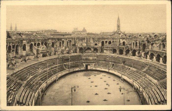 Nimes Arenes
