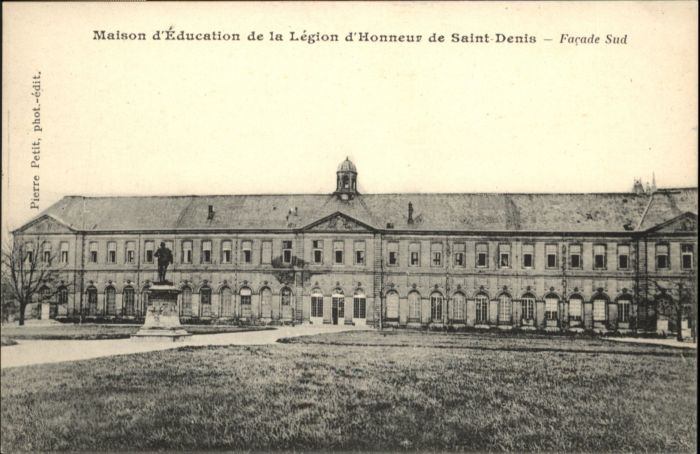 Saint-Denis Seine Maison Education Legion d`Honneur