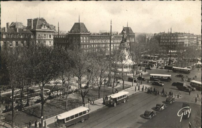 Paris Place Republique