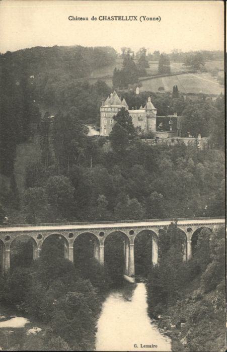 Chastellux-sur-Cure Chateau