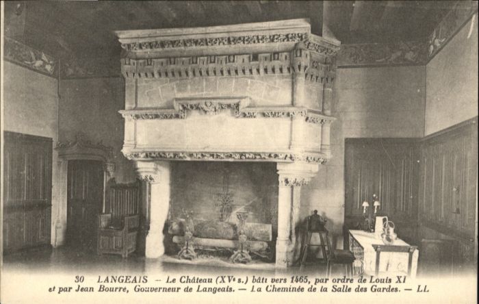 Langeais Chateau Cheminee Salle Gardes