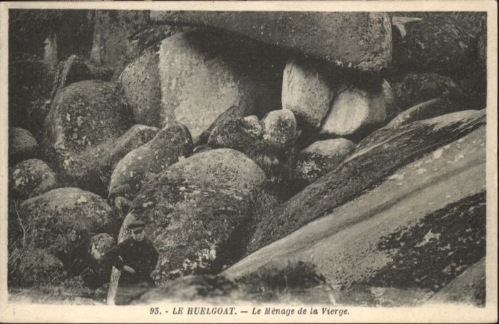 Huelgoat Menage Vierge