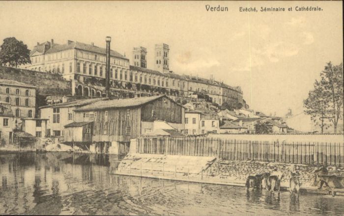 Verdun Meuse Verdun Eveche Seminaire Cathedrale