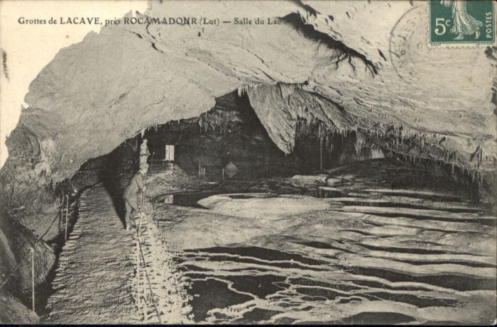 Hoehlen Caves Grottes Grotte_Lacave Höhle Rocamadour Lac