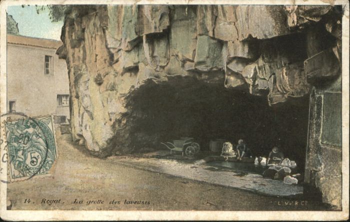 Royat Puy de Dome Royat Grotte Höhle Laveuses