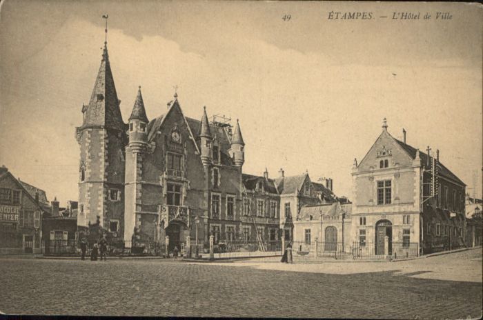 Etampes Hotel de Ville