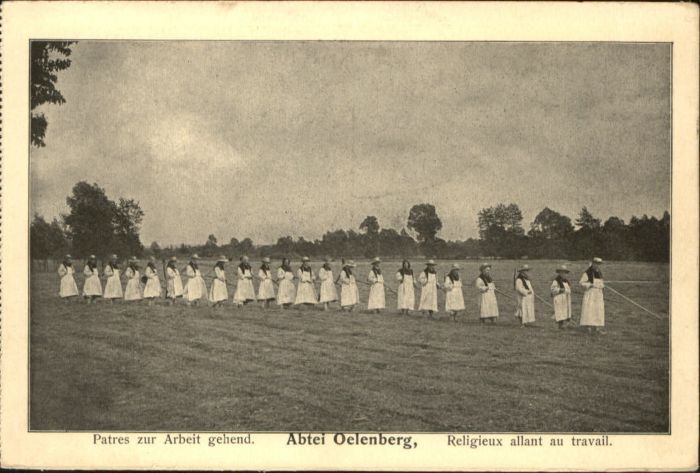 Reiningue Abtei Oelenberg  Patres zur Arbeit gehe