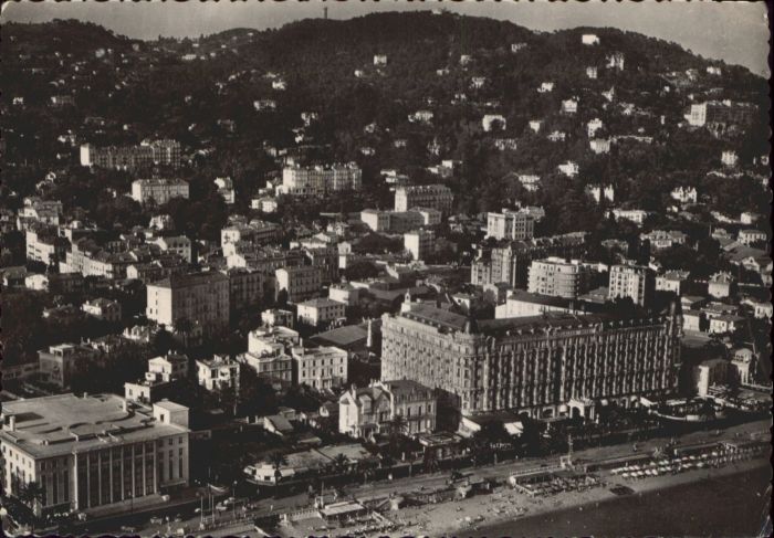 Cannes Alpes-Maritimes Cannes Plage Fliegeraufnahme Carlton Ho