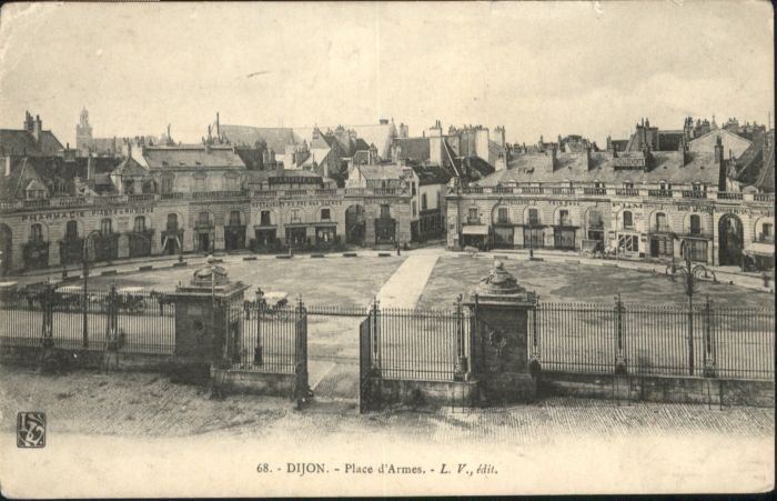 Dijon 21 Dijon Place d Armes