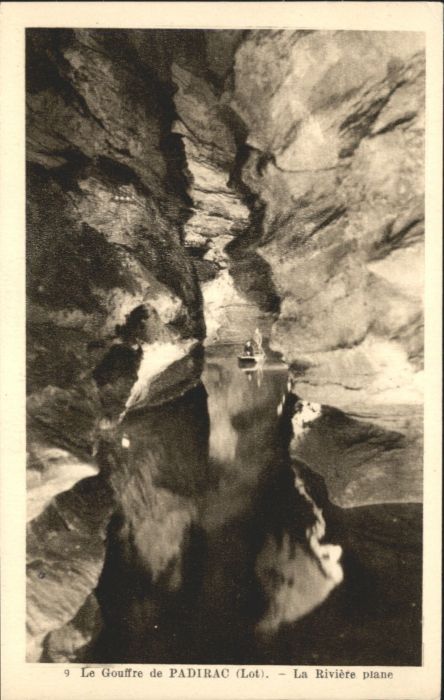 Padirac Boot La Riviere plane