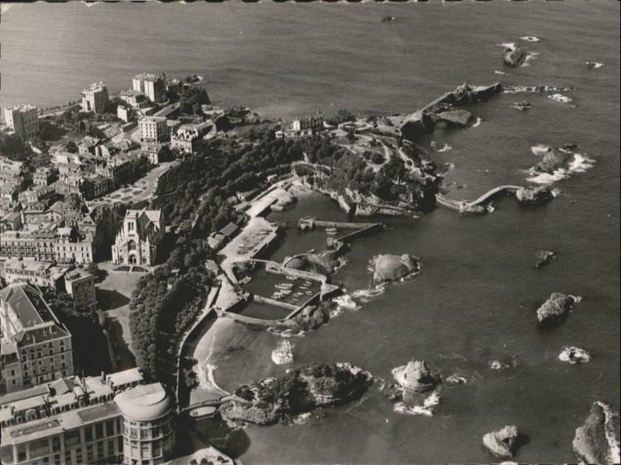 Biarritz Pyrenees Atlantiques Biarritz Port des Pecheurs Fliegeraufna