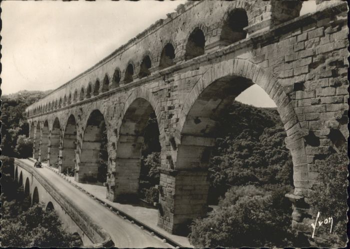 Uzes Brücke