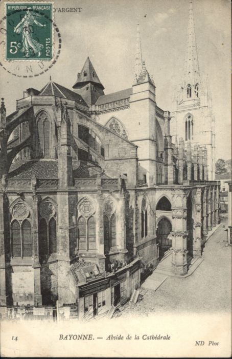 Bayonne 64 Bayonne Abside de la Cathedrale