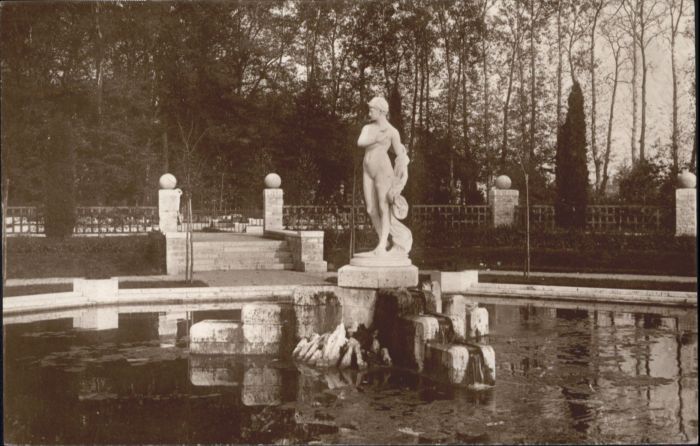 Bourges Jardin des Pres Fichaux