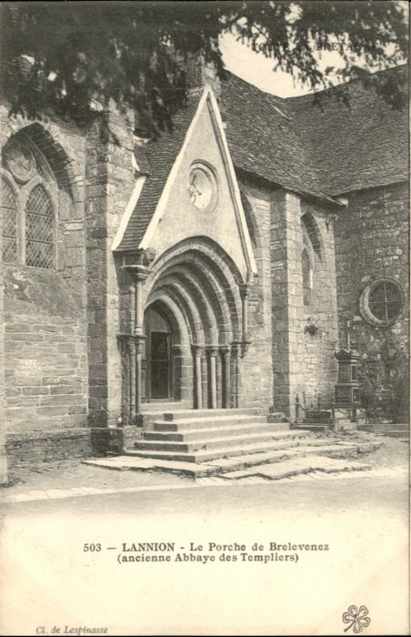 Lannion Le Porche de Brelevenez