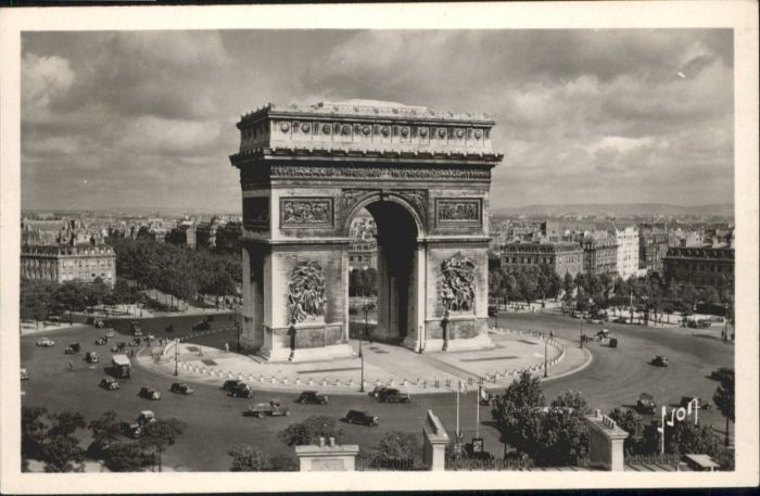 Paris L'Arc de Triomphe de l'Etoile
