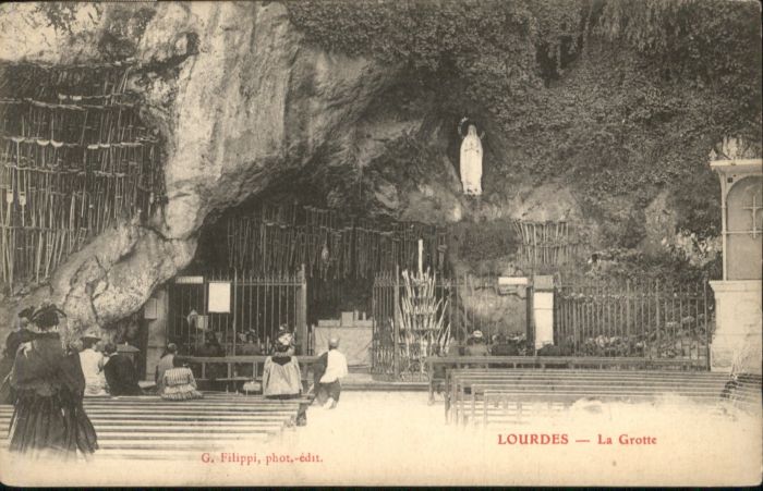 Lourdes Hautes Pyrenees Lourdes La Grotte