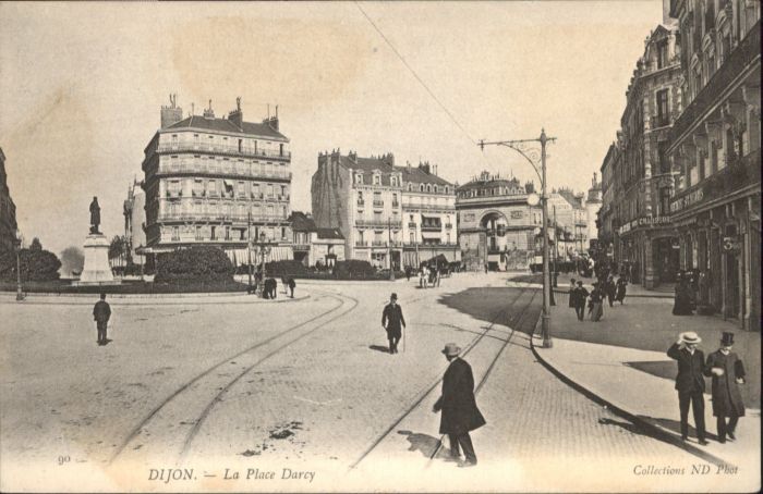 Dijon 21 Dijon La Place Darcy