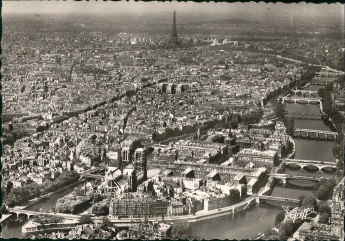 Paris Fliegeraufnahme