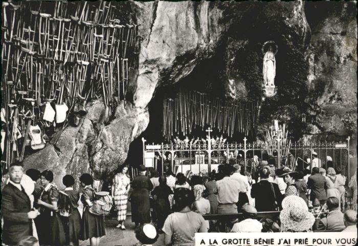 Lourdes Hautes Pyrenees Lourdes La Grotte Miraculeuse