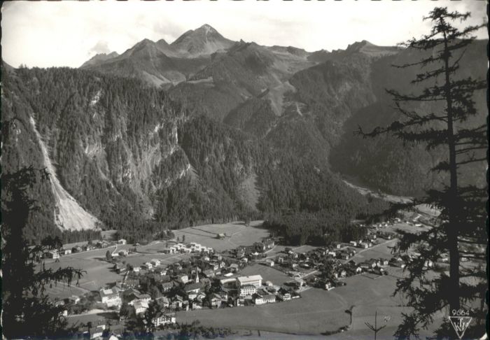Mayrhofen Zillertal Mayrhofen Ahornspitze Zimmereben