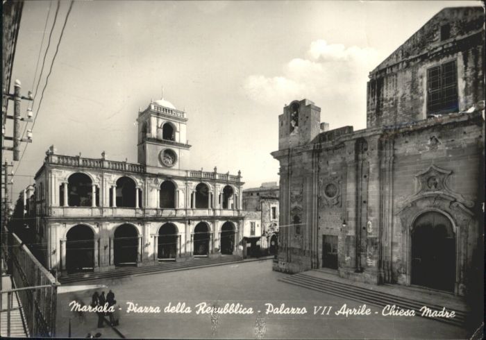 Marsola Piazza della Repubblica Palazzo Aprile Chiesa Madre