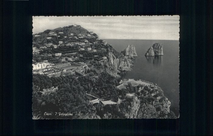 Capri Faraglioni