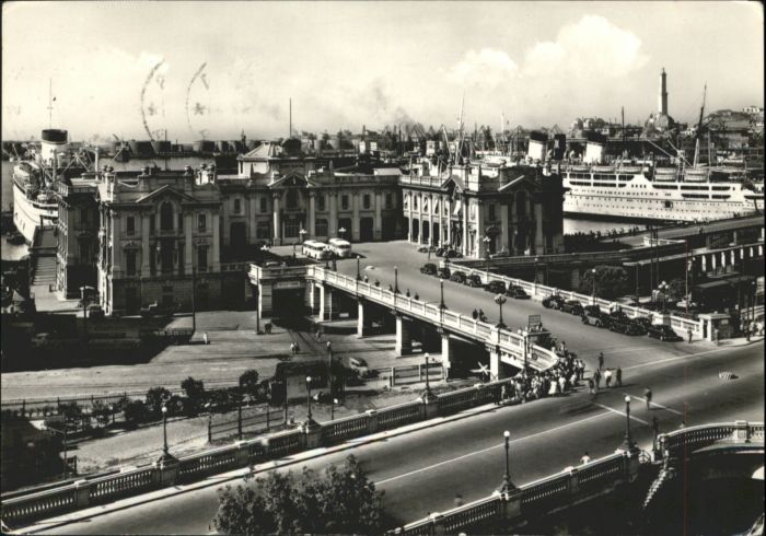 Genova Genua Liguria Genova Stazione Marittima Bruecke