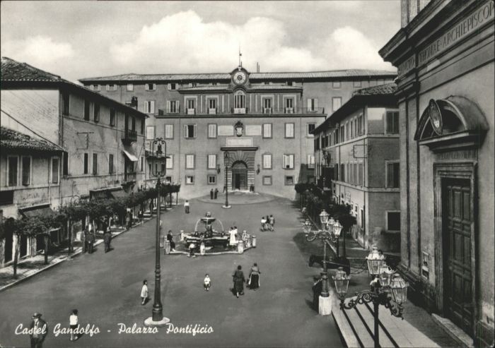 Castel Gandolfo Palazzo Pontificio Brunnen Pferd