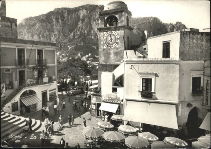 Capri Piazza