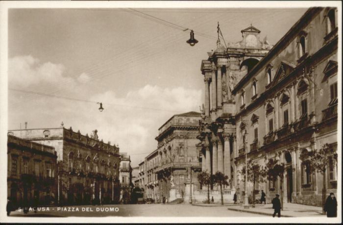 Siracusa Piazza del Duomo