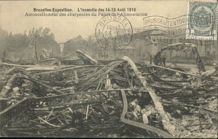 Bruxelles Bruessel Exposition Amoncellement Charpentes Pal