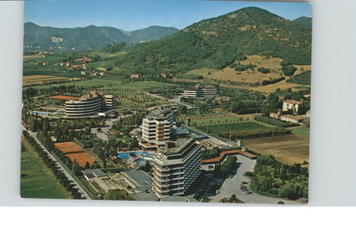 Galzignano Terme Zona Alberghiera Zone Hotel Fliegeraufnahme