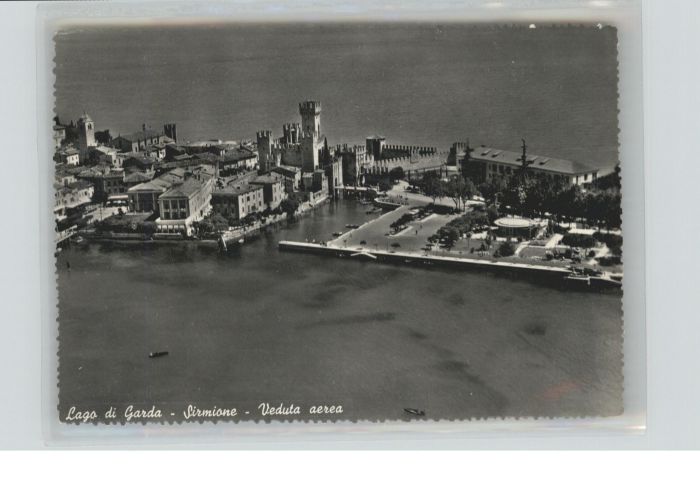 Sirmione Lago di Garda Sirmione Lago Garda Fliegeraufnahme Gar