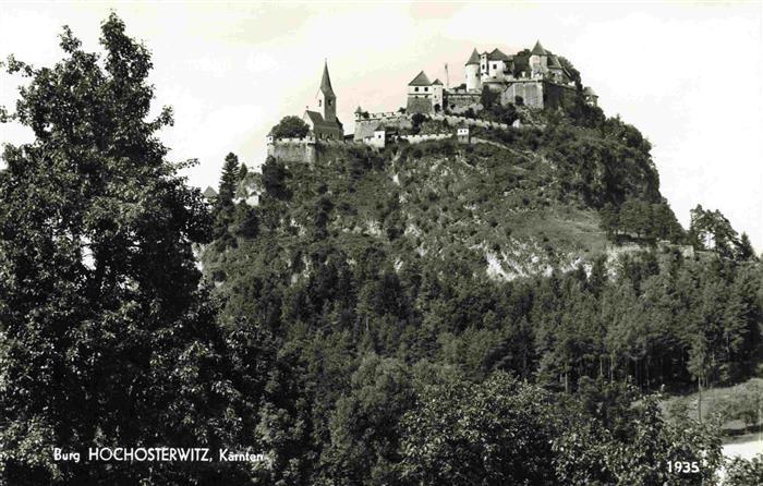 HOCHOSTERWITZ Burg Kaernten AT Blick zur Burg