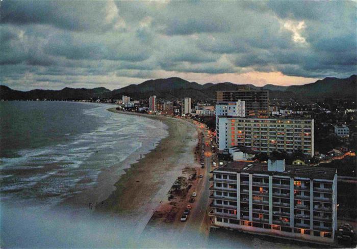 Balneario Camboriu A Copacabana do Sul Vista parcial so anoitecar