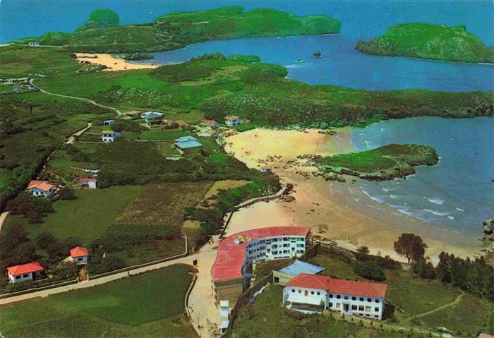 Celorio Vista aérea Playa de Palombina v Borizo