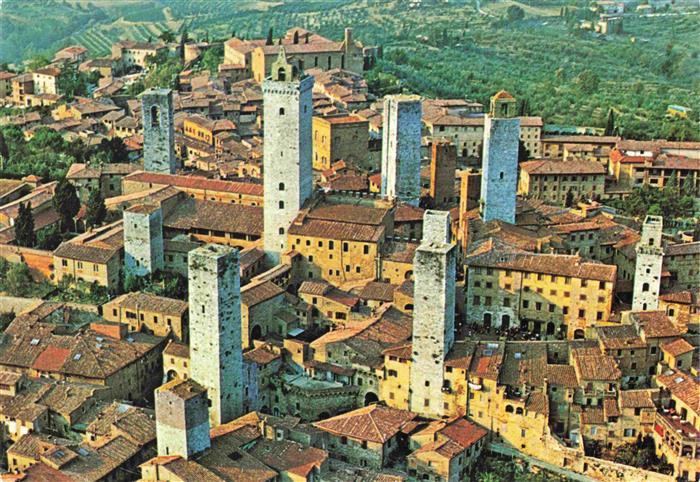 San Gimignano Toscana IT Fliegeraufnahme