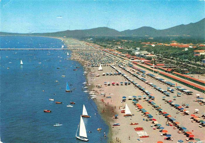 Forte dei Marmi Lucca Toscana IT La spiaggia dall aereo
