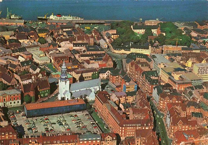 Aalborg DK Fliegeraufnahme mit Budolfi Kirche